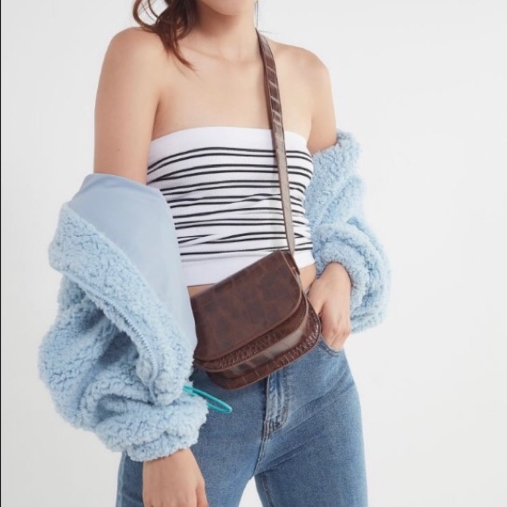 UO Fuzzy Teddy Jacket with Drawstring - Picture 6 of 7